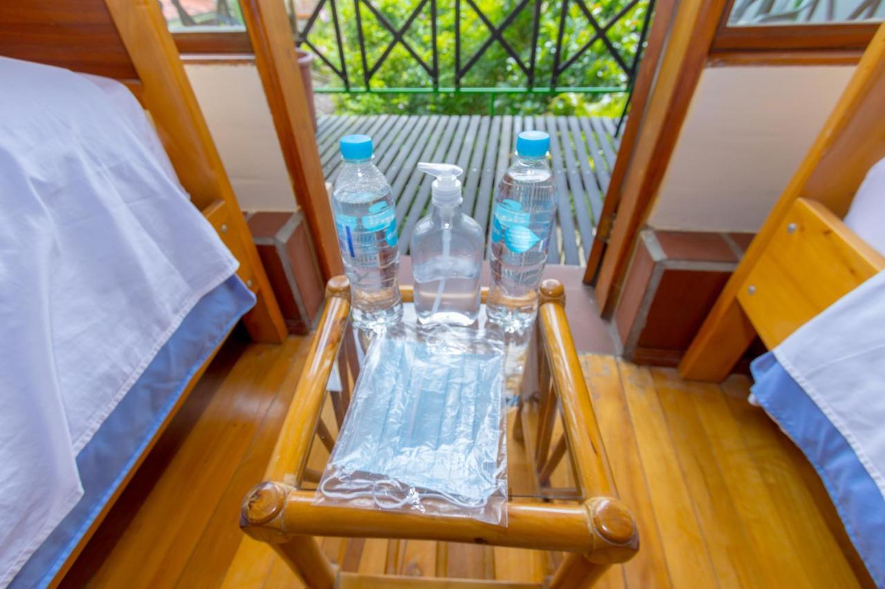 Hotel Y Spa Isla De Banos エクステリア 写真